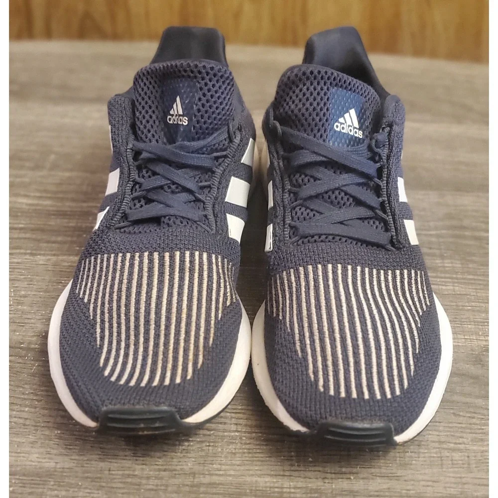Adidas Swift Run 1.0 Running‎ Shoes Men's Size 5.5 Navy